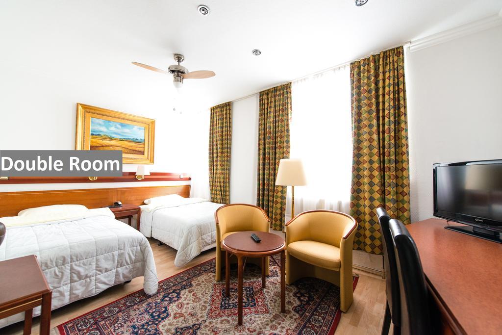 Hotel Ravel International à Offenbach-sur-le-Main Extérieur photo